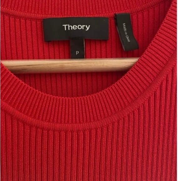 Worn 1x Size P Theory Pleated Dress - Picture 3 of 5